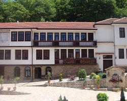monastyr krninski
